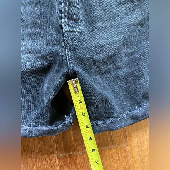 Reformation Allie rigid denim shorts size 26 vintage black - Picture 9 of 12